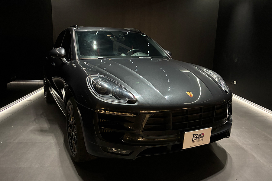 PORSCHE MACAN GTS